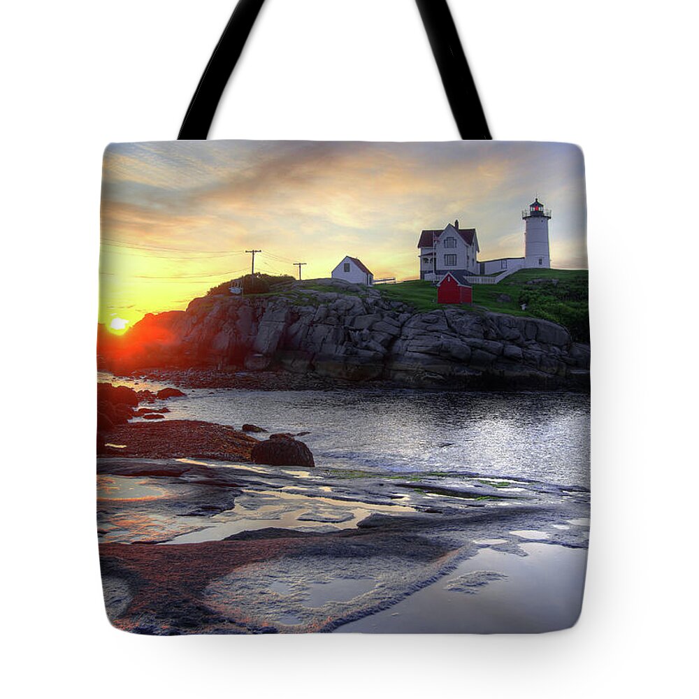 Sunrise Tote Bag featuring the photograph Cape Neddick Lighthouse Sunrise by Brett Pelletier