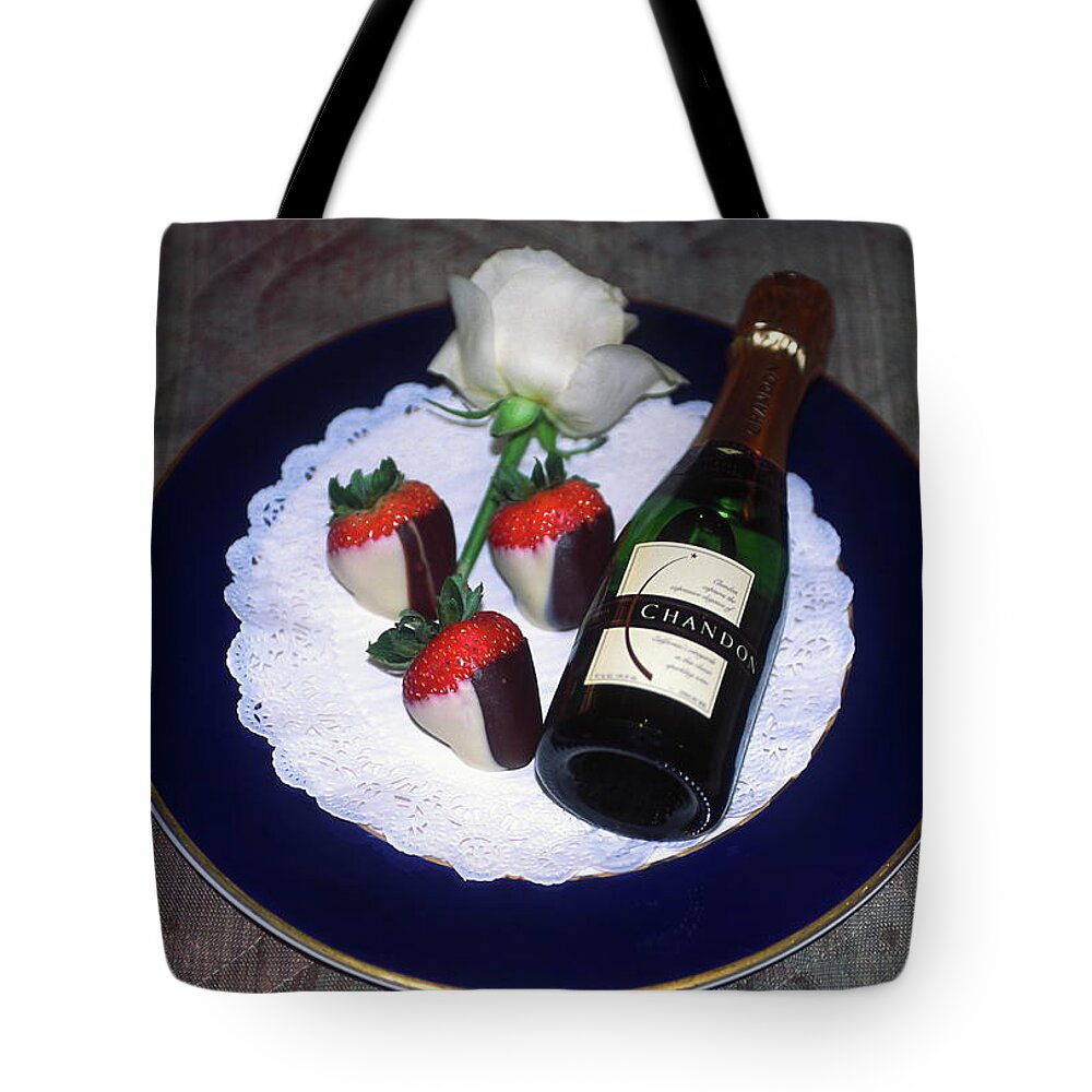 Champagne Bottle Tote Bag featuring the photograph Celebration Plate by Sally Weigand