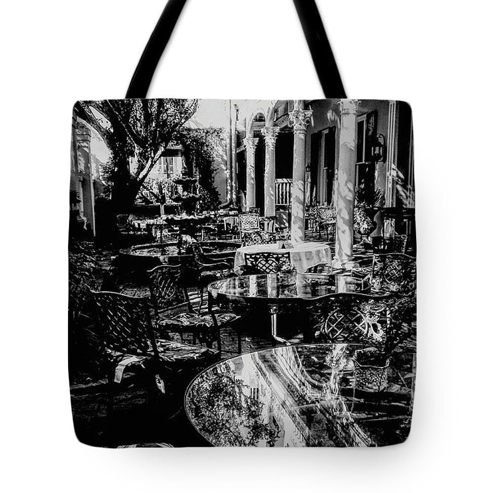 Charleston Tote Bag featuring the photograph Charleston Courtyard Cafe by Pat Davidson