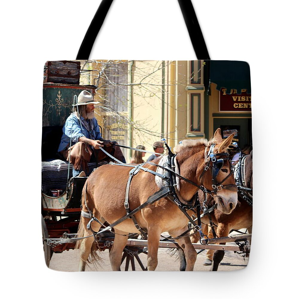 Chestnut Horses Pulling Carriage Tote Bag featuring the photograph Chestnut Horses Pulling Carriage by Colleen Cornelius