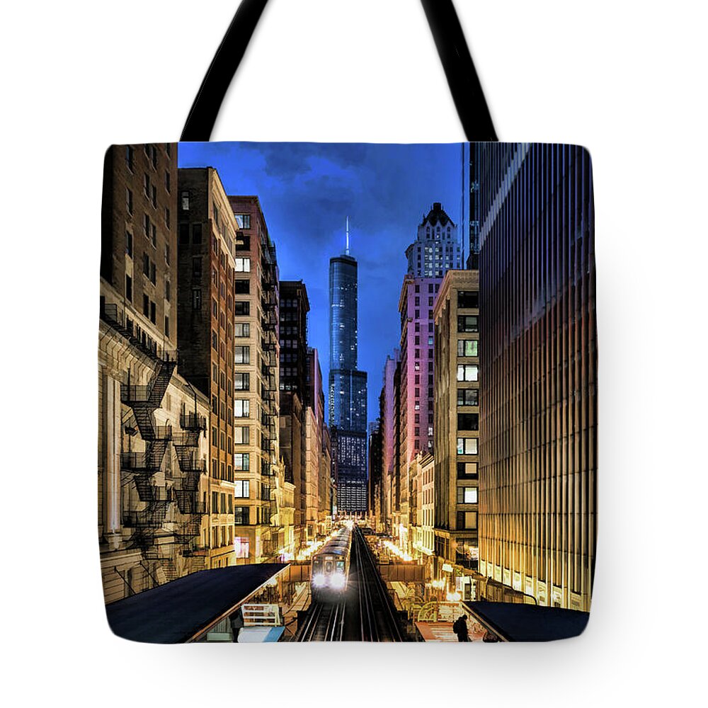 Chicago Tote Bag featuring the painting Chicago El Trump Tower Night by Christopher Arndt