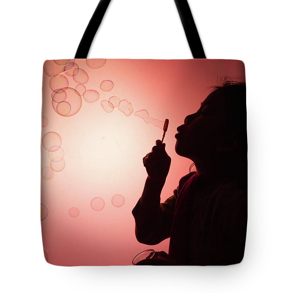 Bubble Tote Bag featuring the photograph Childhood days by William Lee