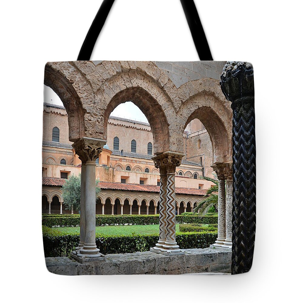 Lucius Iii Tote Bags