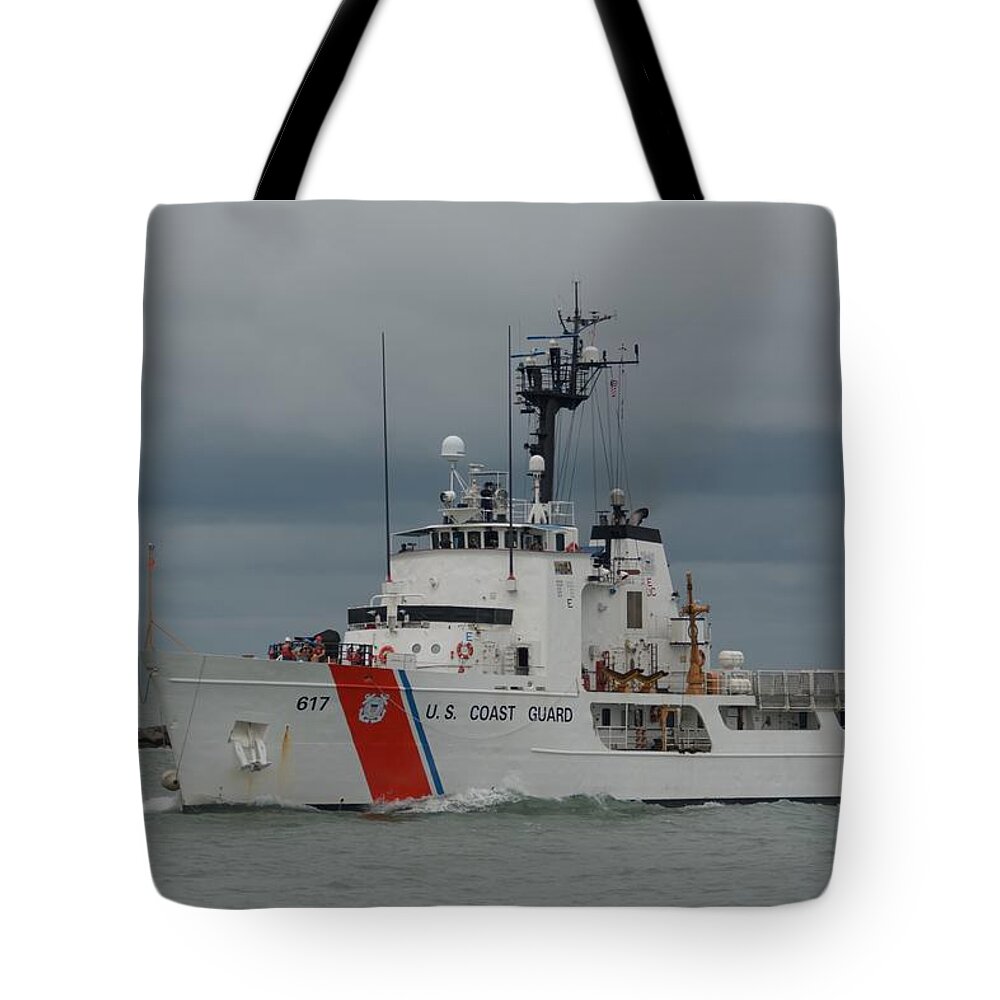 U.s Coast Guard Cutter Tote Bag featuring the photograph Coast Guard Cutter Vigilant by Bradford Martin