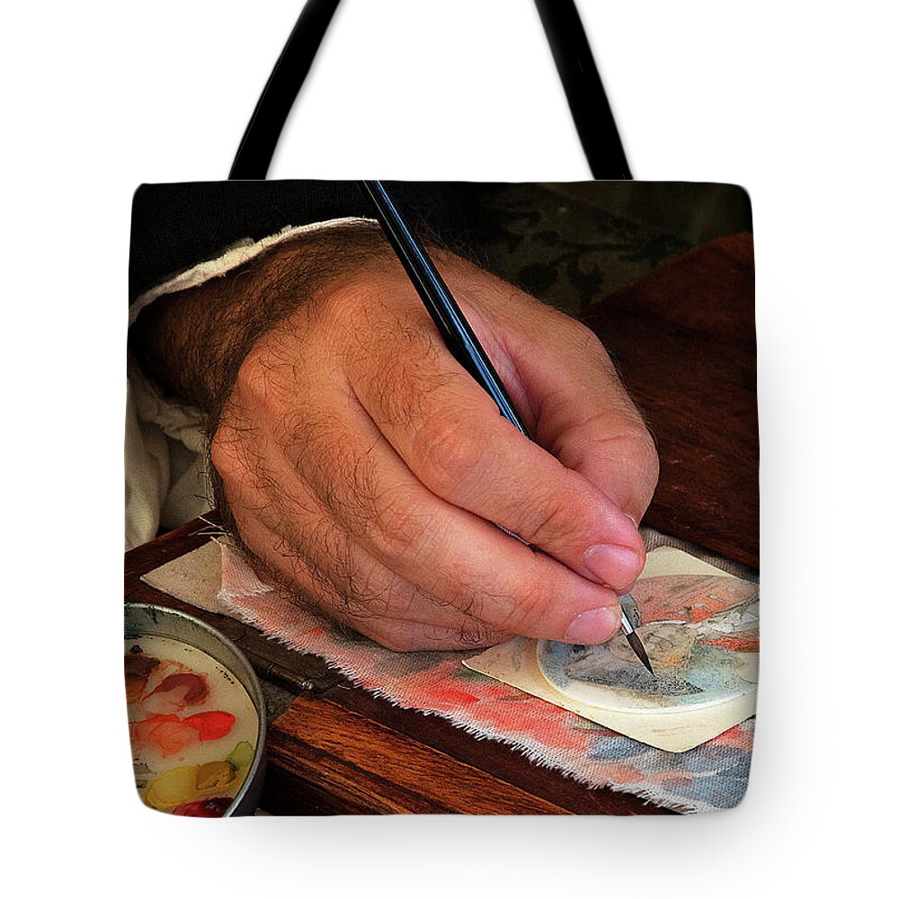 Scenic Tote Bag featuring the photograph Colonial Artist by Doug Davidson