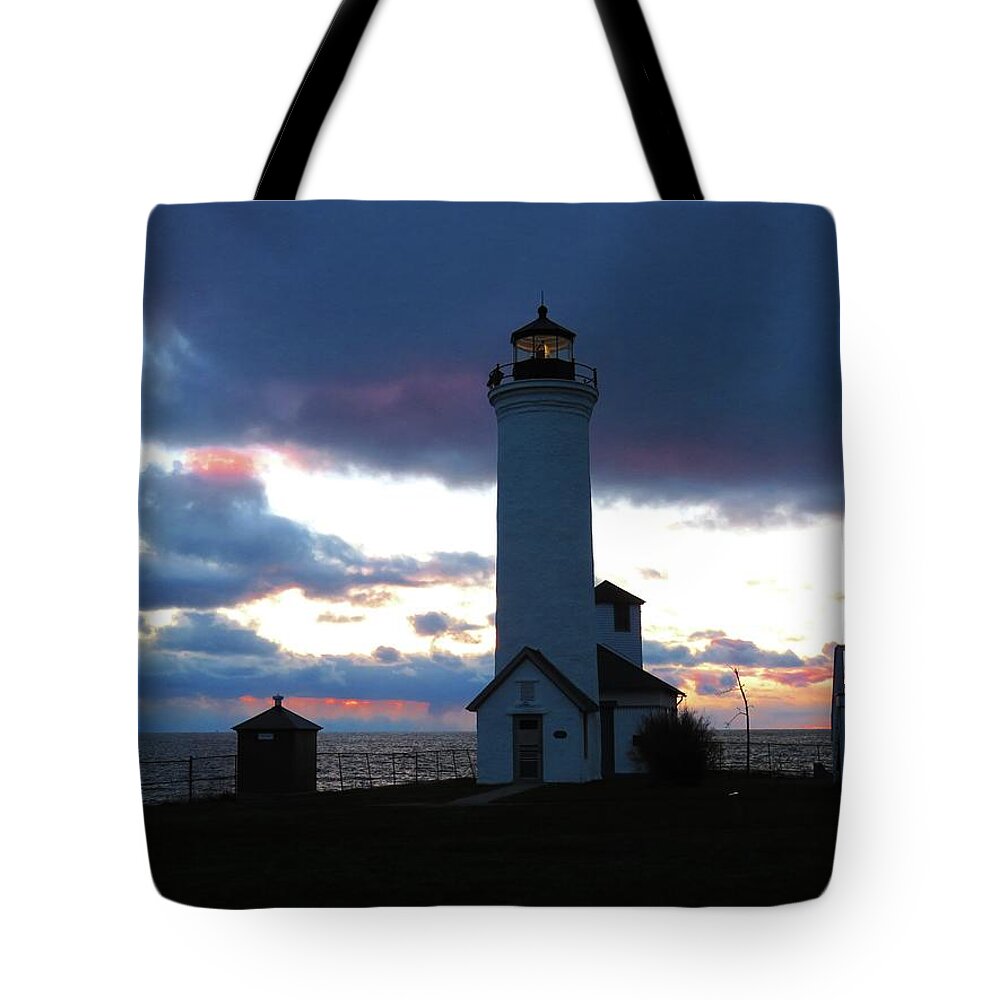 Color Of December Tote Bag featuring the photograph Color of December, Tibbetts Point Lighthouse by Dennis McCarthy