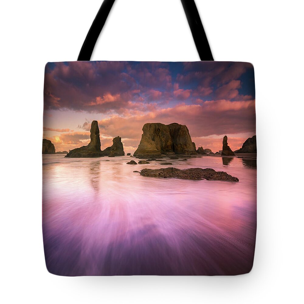 Oregon Tote Bag featuring the photograph Colorful flux from seastacks by William Lee