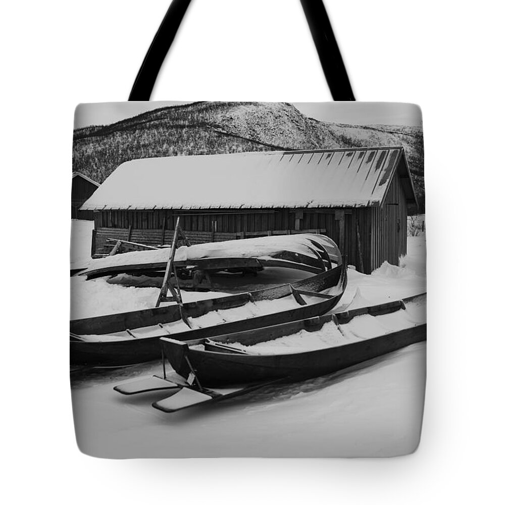 River Boat Tote Bag featuring the photograph Come Summer by Pekka Sammallahti