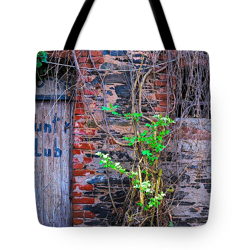 Europe Tote Bag featuring the photograph Country Club by Richard Gehlbach