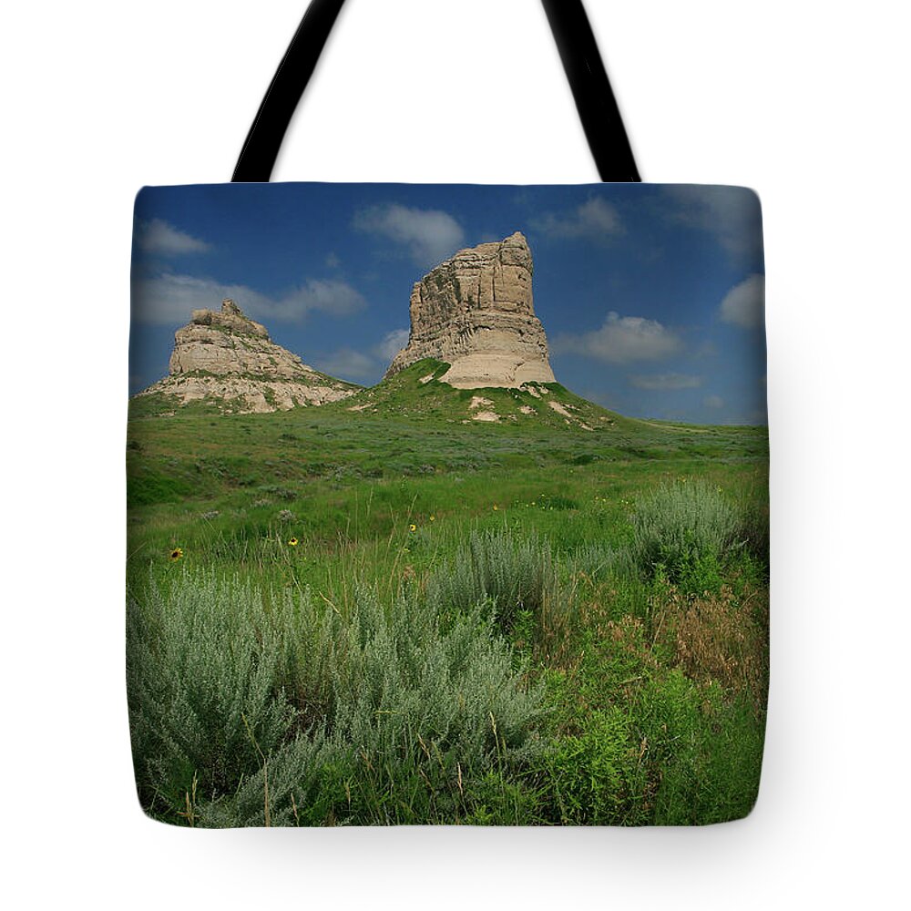 Nebraska Tote Bag featuring the photograph Courthouse and Jail Rock in Nebraska by Garry McMichael