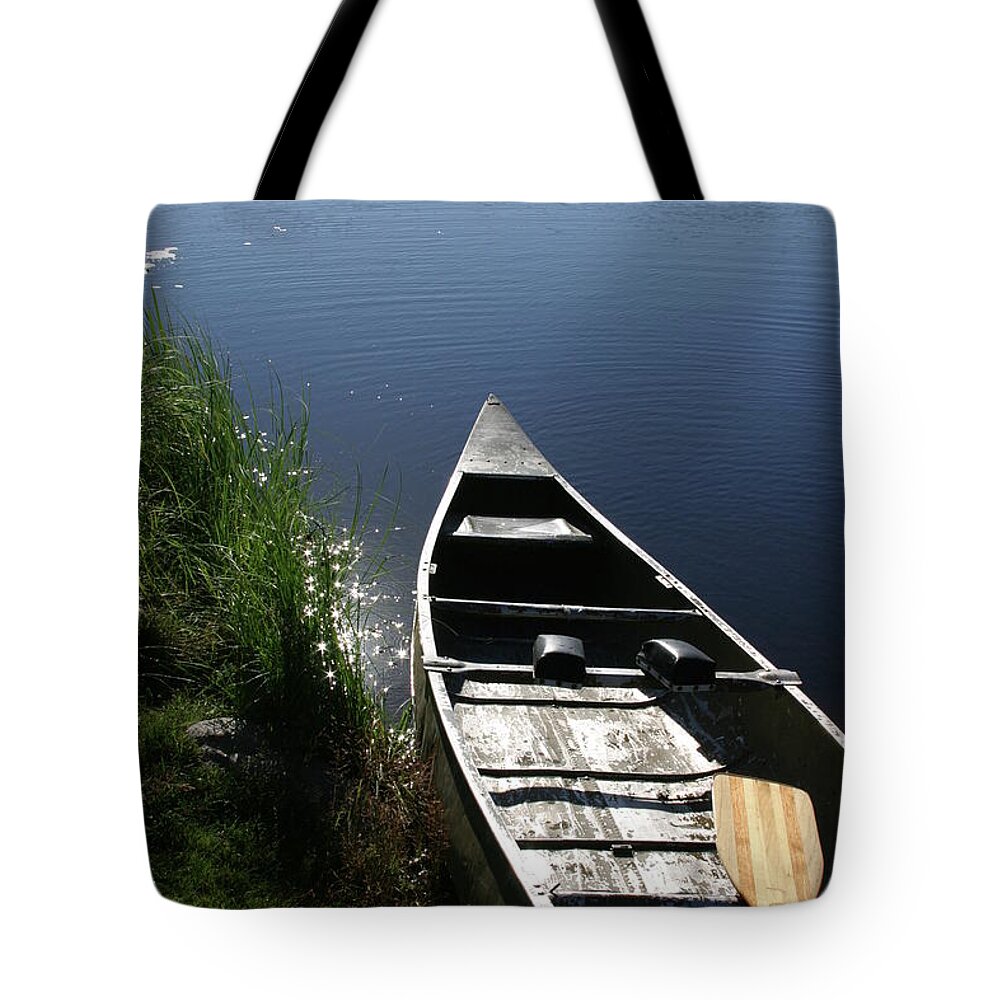 Canoe Tote Bag featuring the photograph Creekside Canoe by Jeff Floyd CA