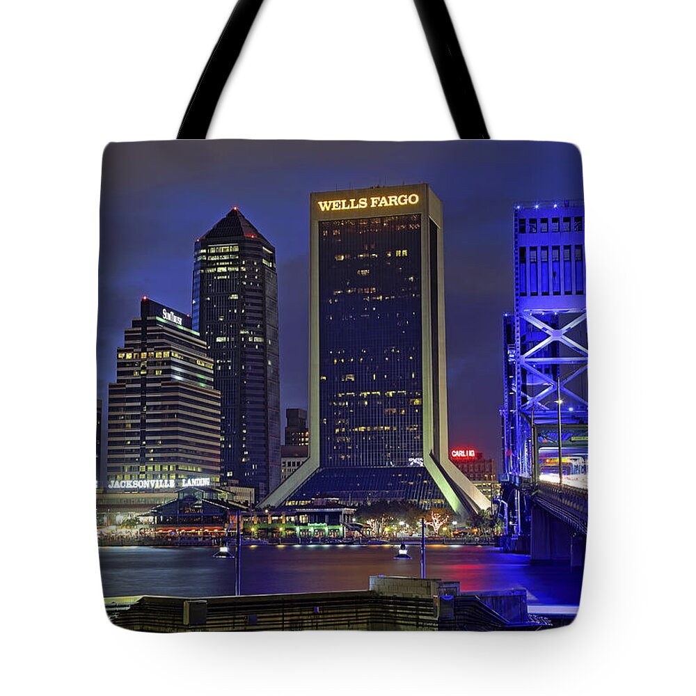 Jacksonville Tote Bag featuring the photograph Crossing the Main Street Bridge - Jacksonville - Florida - Cityscape by Jason Politte