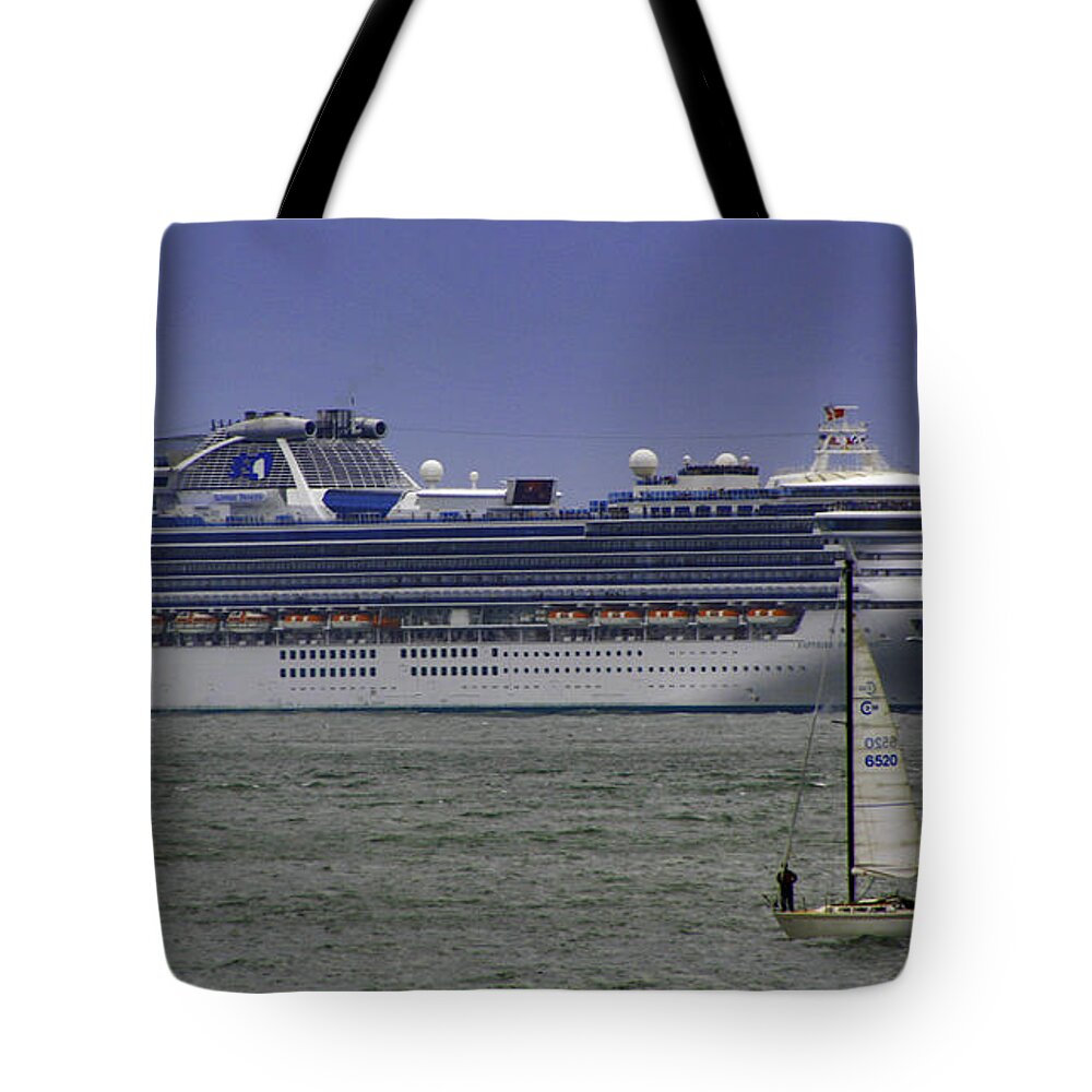 Cruise Tote Bag featuring the photograph Cruising by Joyce Creswell