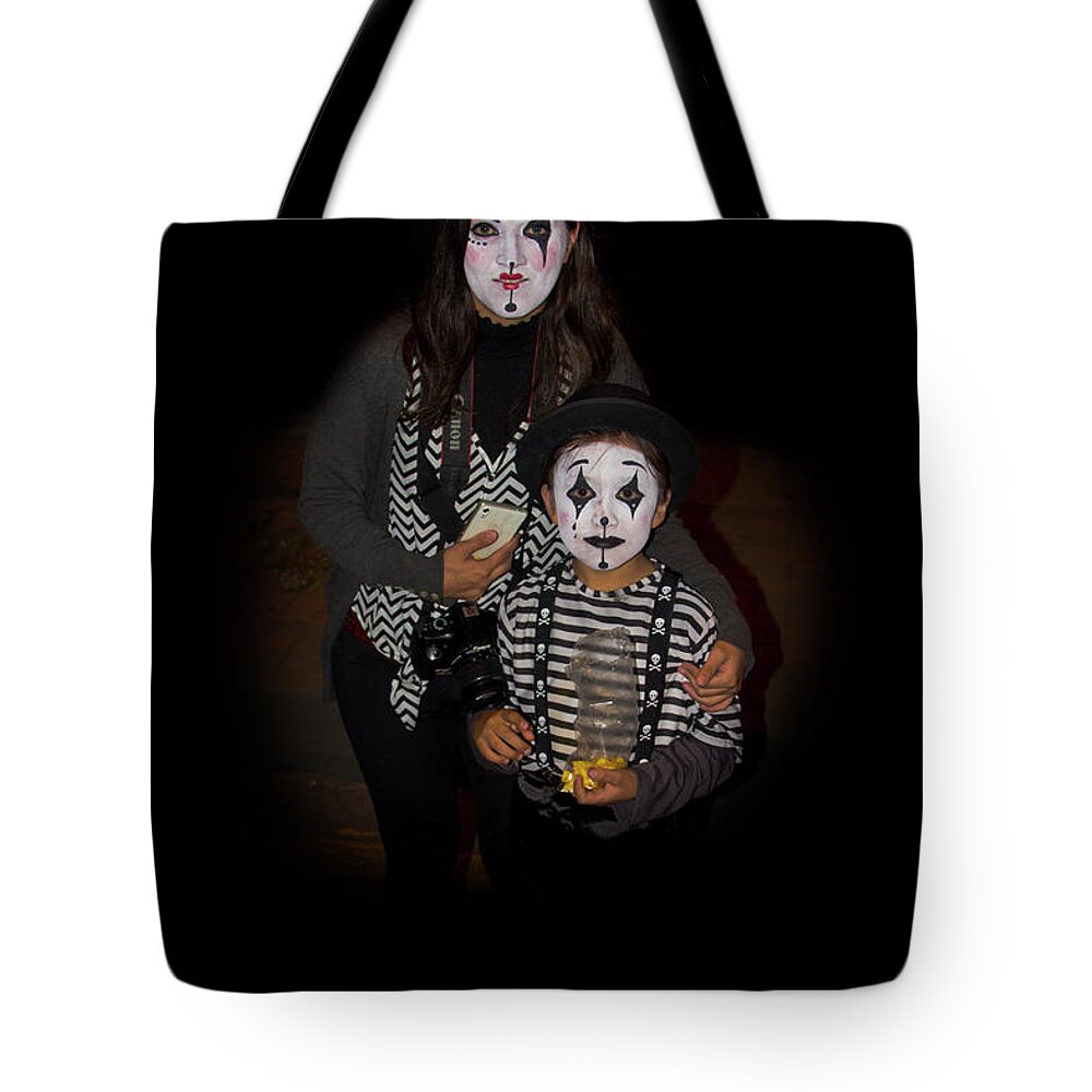 Mom Tote Bag featuring the photograph Cuenca Kids 950 by Al Bourassa