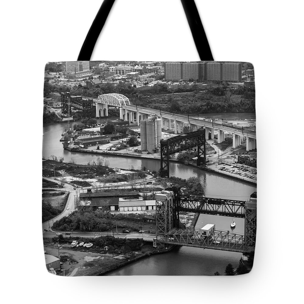 Cleveland Tote Bag featuring the photograph Cuyahoga River by Stewart Helberg