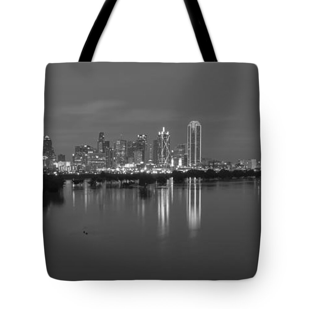 Panorama Tote Bag featuring the photograph Dallas Skyline Trinity Black and White by Jonathan Davison