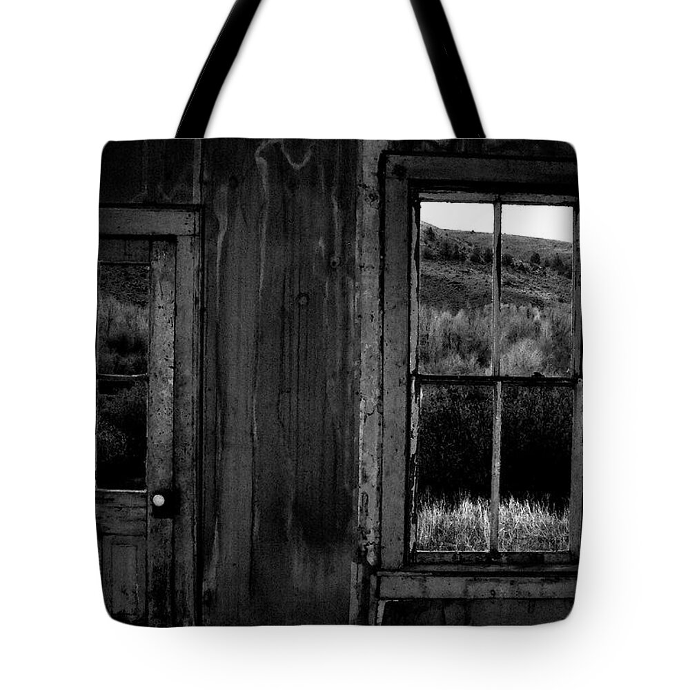 Black And White Tote Bag featuring the photograph Double Pains by Joseph Noonan