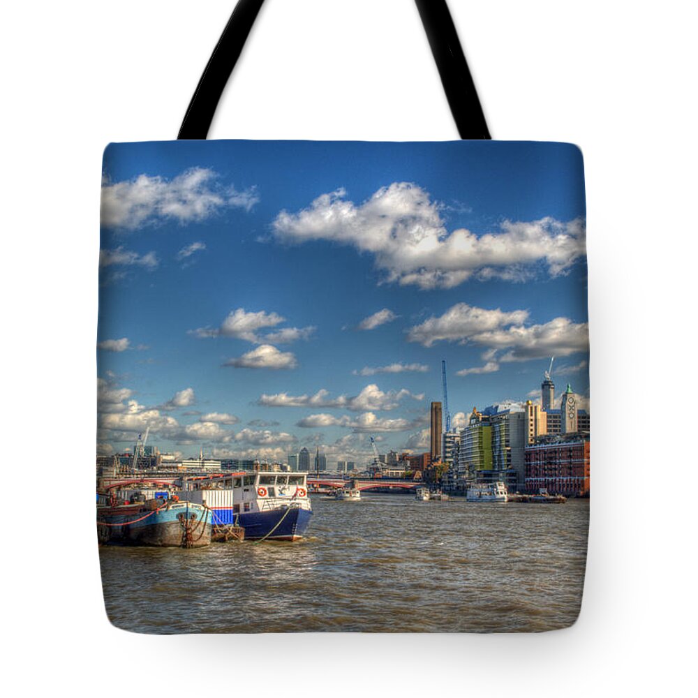River Thames Tote Bag featuring the photograph Down river from Embankment by Chris Day
