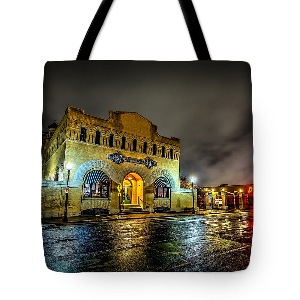 Can Tote Bag featuring the photograph Dr Pepper Museum by David Morefield