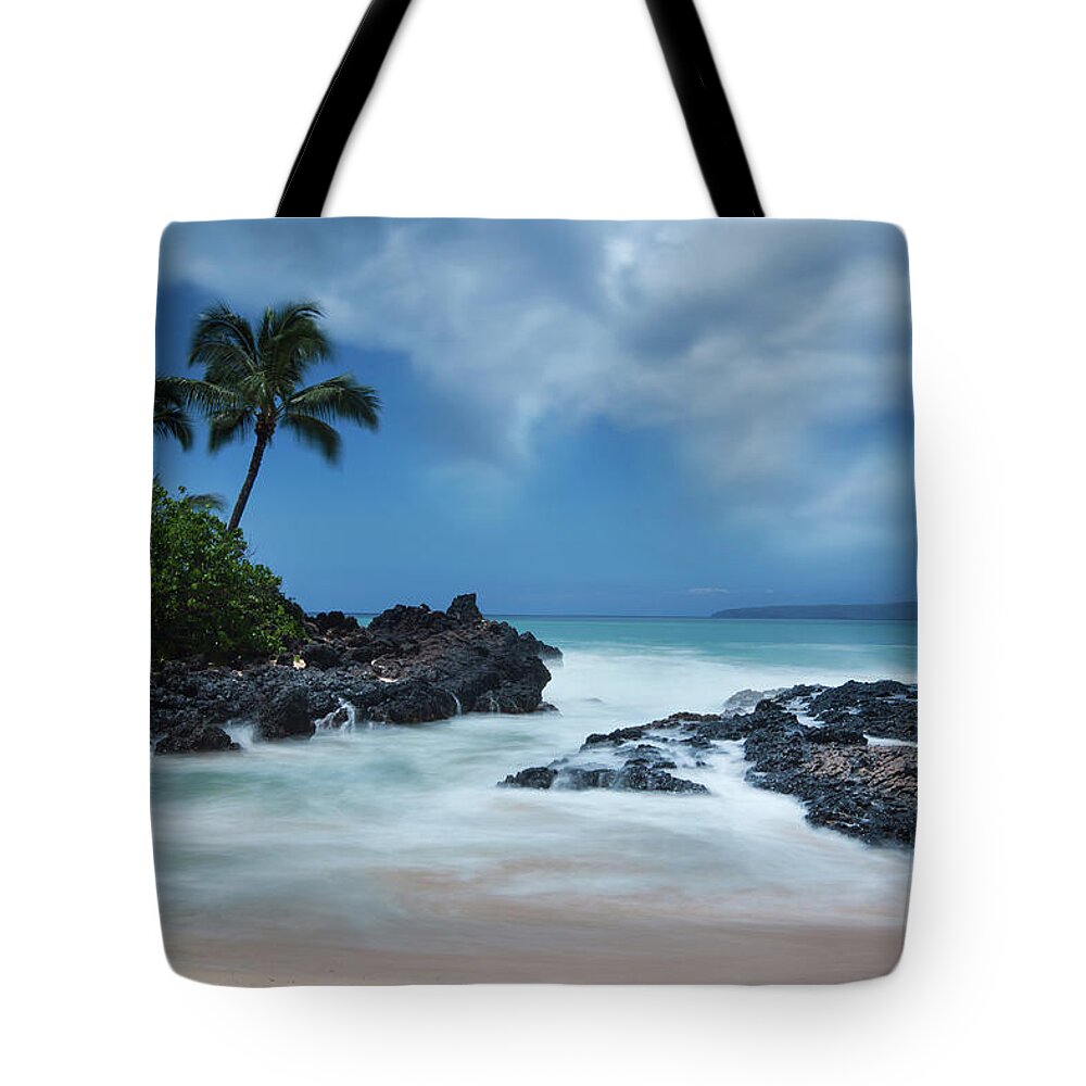 Secret Beach Seascape Ocean Palmtrees Maui Hawaii Long Exposure Tote Bag featuring the photograph Dreamland by James Roemmling