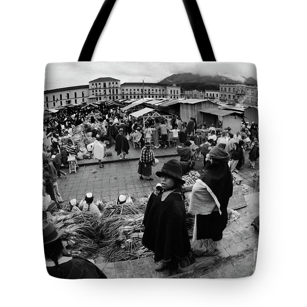 Black And White Tote Bag featuring the photograph Ecuador_4-16 by Craig Lovell