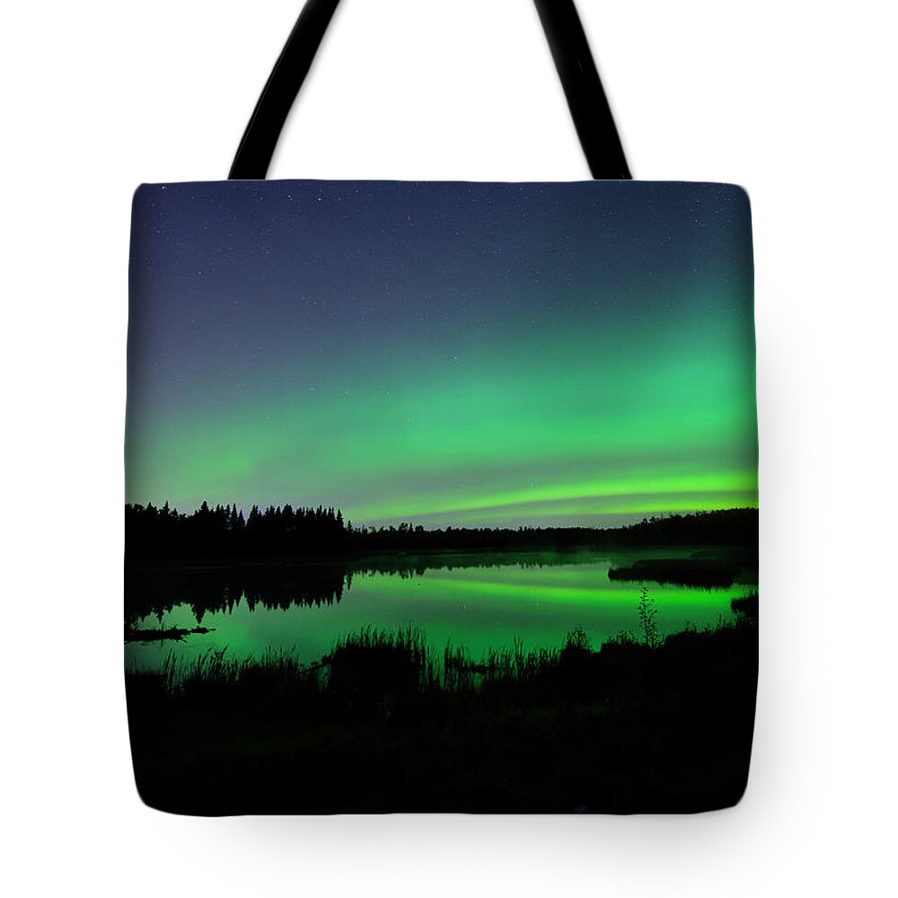 Aurora Borealis Tote Bag featuring the photograph Elk Island Aurora Reflections by Dan Jurak