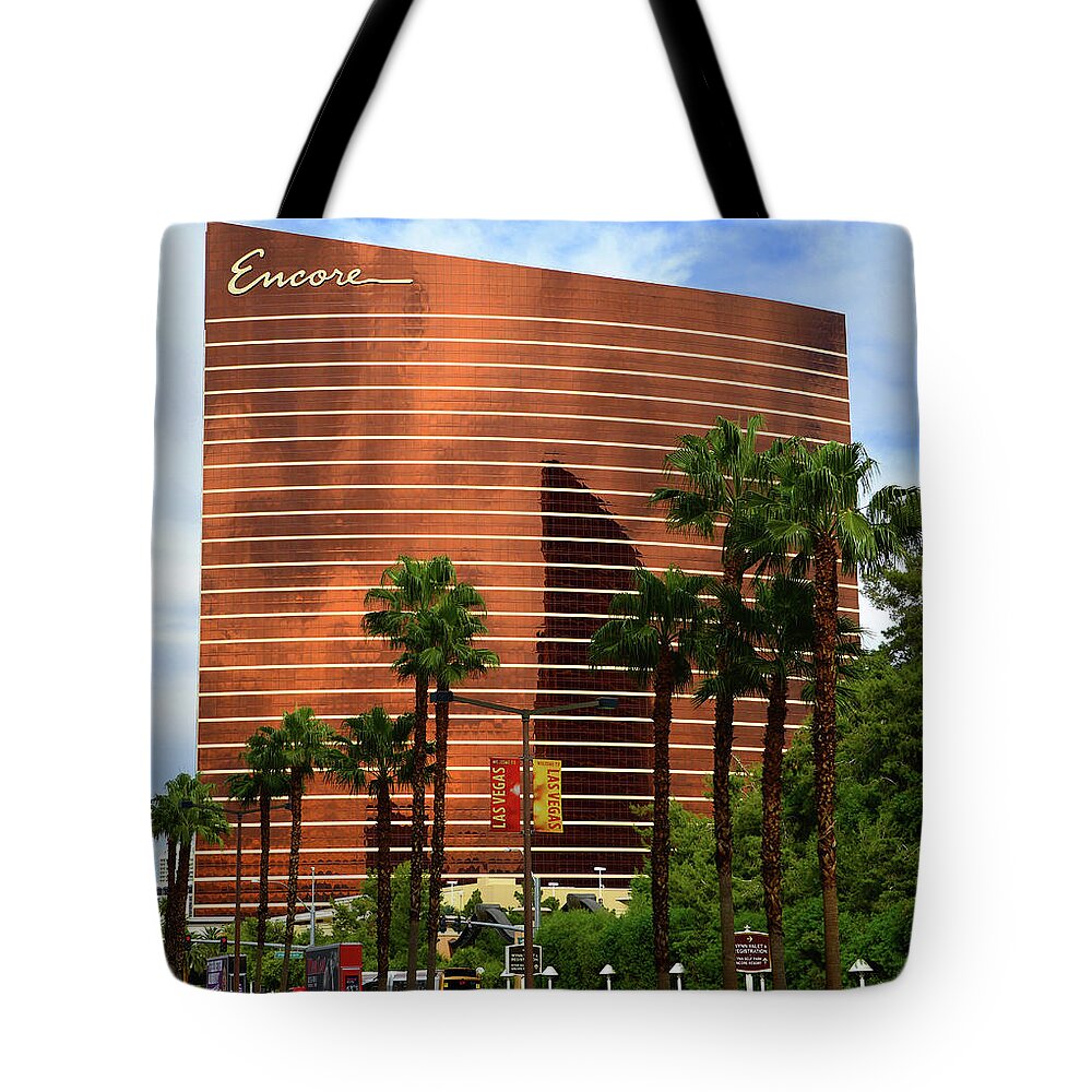 Las Vegas Nevada Tote Bag featuring the photograph Encore Vegas by David Lee Thompson