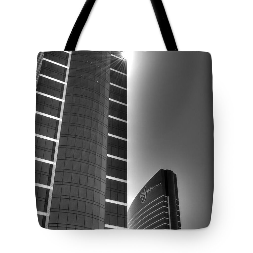 Las Vegas. 2015 Tote Bag featuring the photograph Encore by Wade Brooks