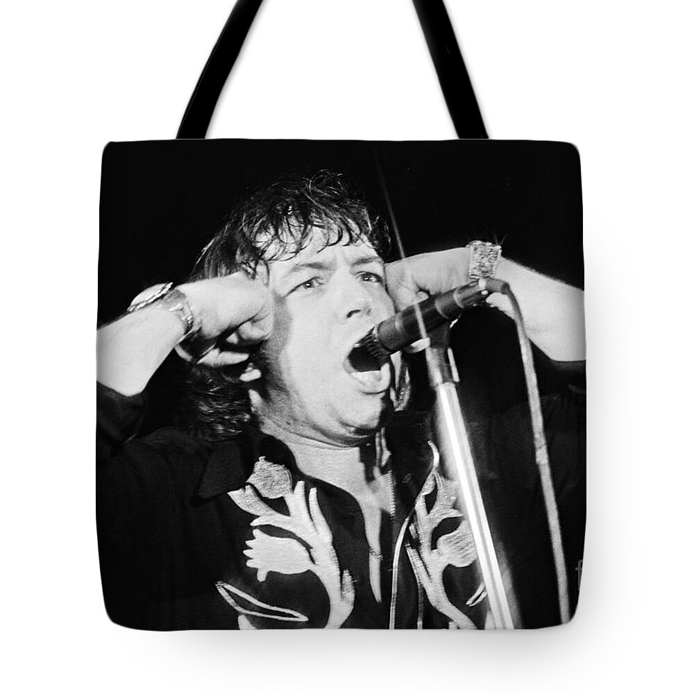 Dutch Tote Bag featuring the photograph Eric Burdon in concert-1 by Casper Cammeraat