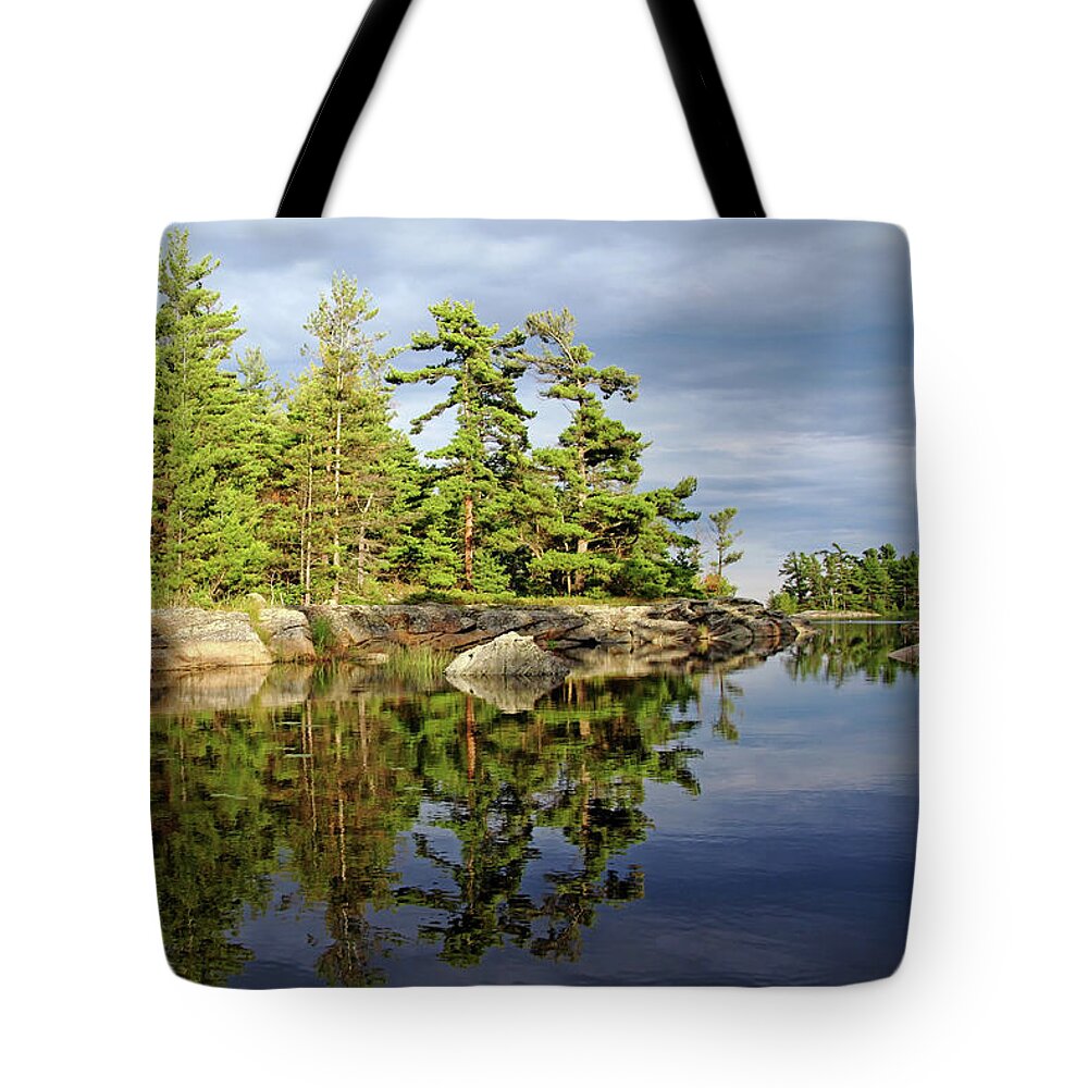 Franklin Island Tote Bag featuring the photograph Evening Calm Franklin Island by Debbie Oppermann