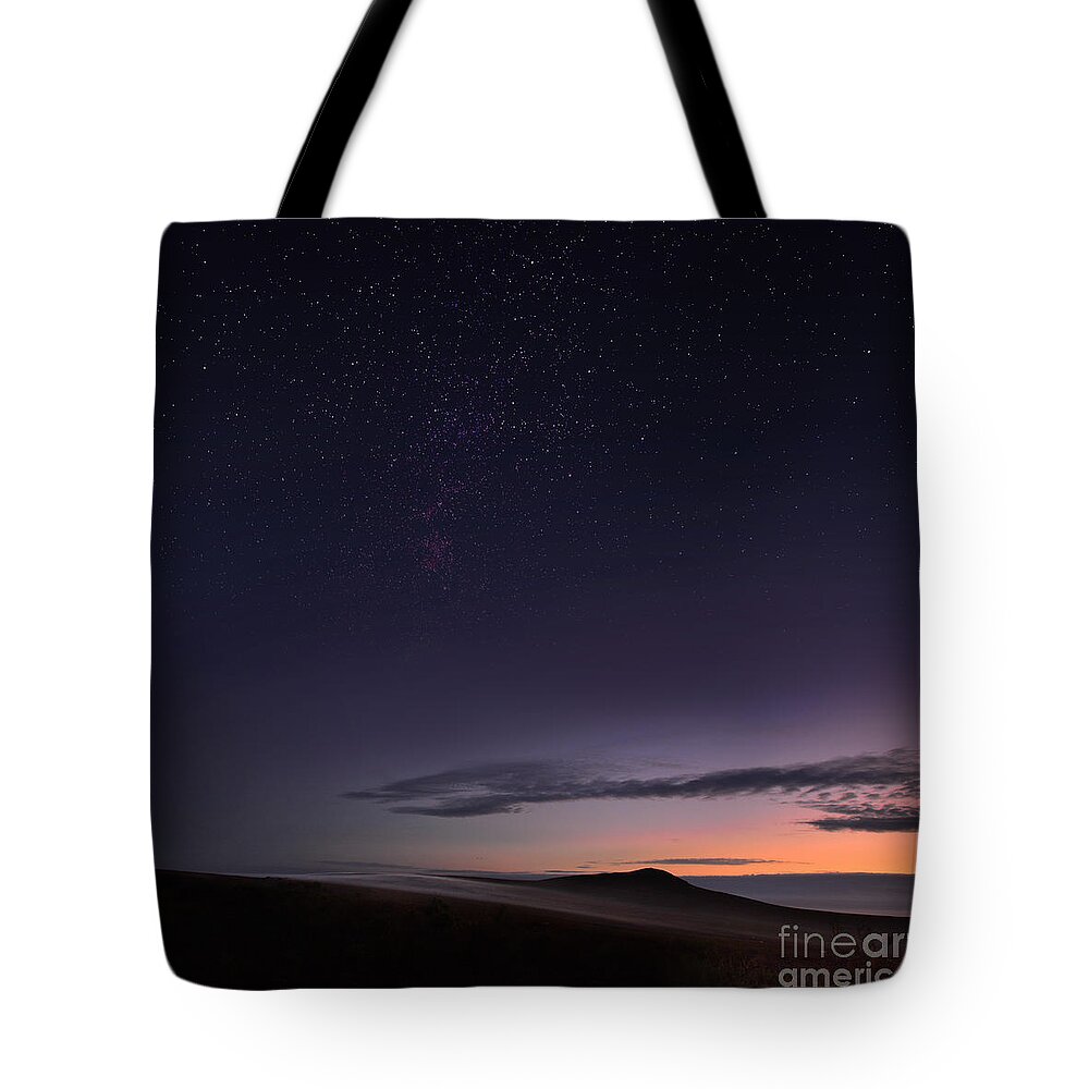 Photography By Paul Davenport Tote Bag featuring the photograph Evening mist rising on The Cronk by Paul Davenport