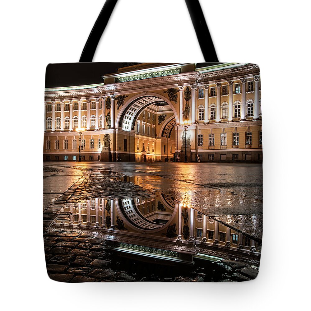 Petersburg Tote Bag featuring the photograph Evening reflections by Jaroslaw Blaminsky