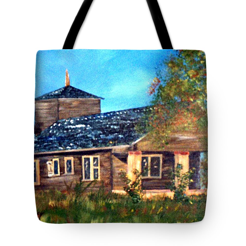 Old Houses & Buildings Prints Tote Bag featuring the painting Faded Glory by Gail Daley
