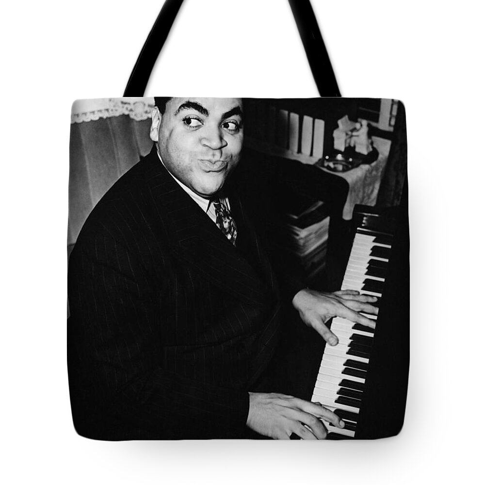 History Tote Bag featuring the photograph Fats Waller, American Composer by Science Source