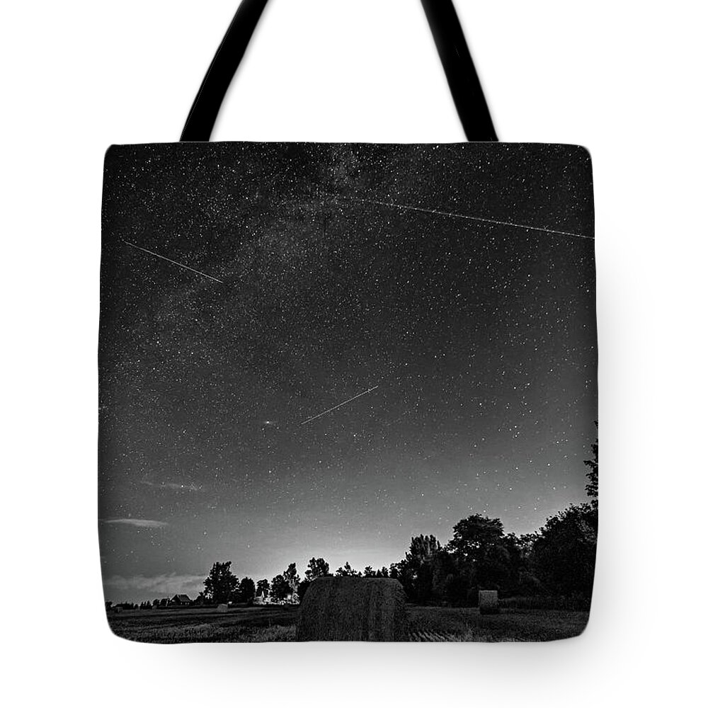 Steve Harrington Tote Bag featuring the photograph Field Of Dreams - Night Of The Perseids 5 bw by Steve Harrington