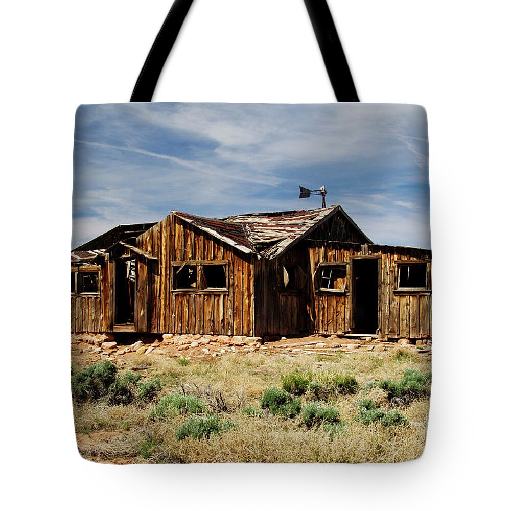 Canyon Lands Tote Bag featuring the photograph Fixer-Upper by Kathy McClure