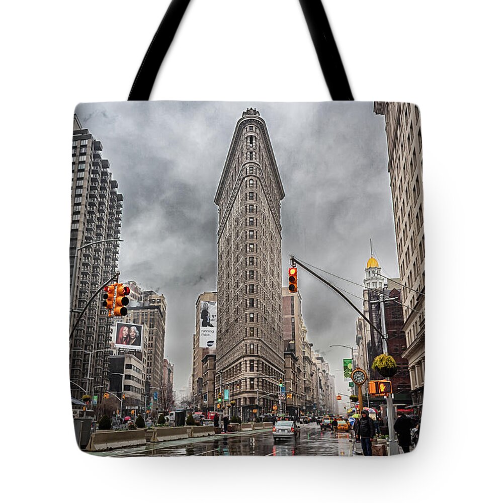 Flatiron Tote Bag featuring the photograph Flatiron Loveliness by Alison Frank