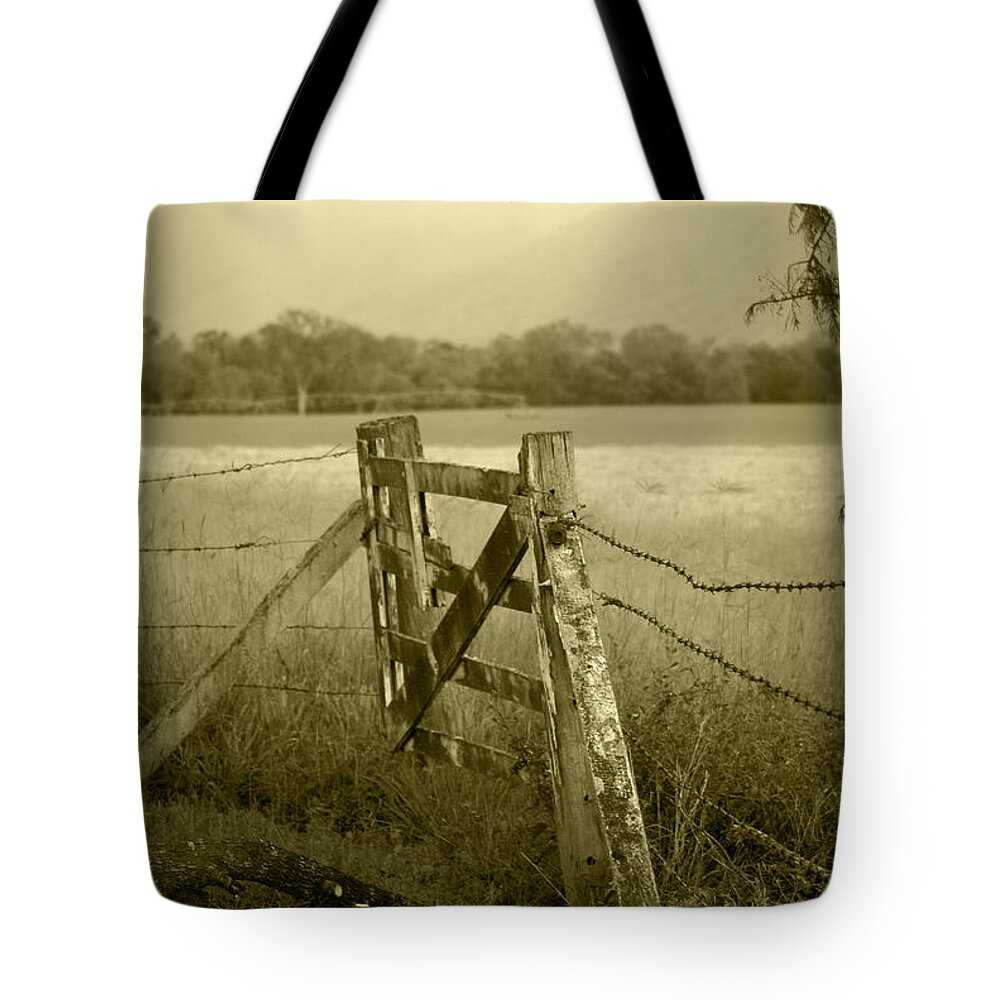Gate Tote Bag featuring the photograph Forgotten Fields by Holly Kempe