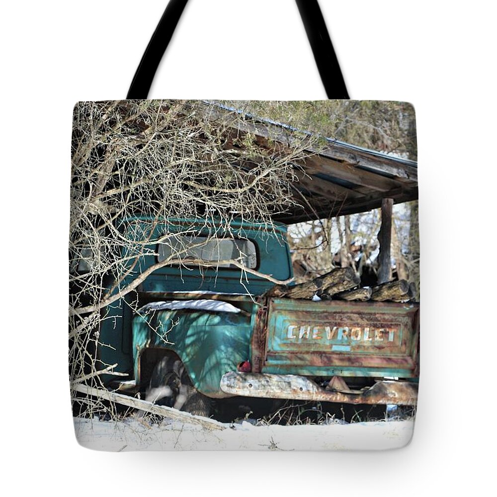 Chevrolet Truck Tote Bag featuring the photograph Forgotten Truck by Benanne Stiens
