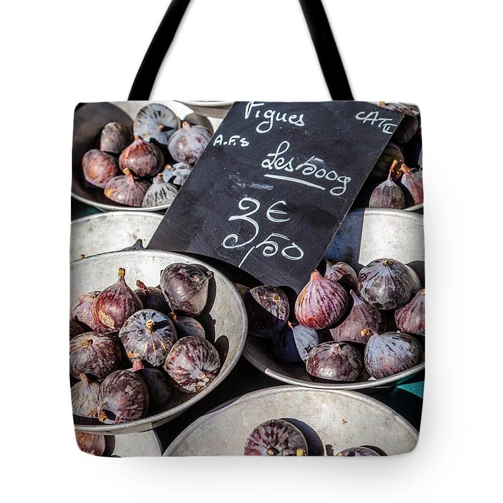 Market Tote Bag featuring the photograph Fresh Figs by W Chris Fooshee
