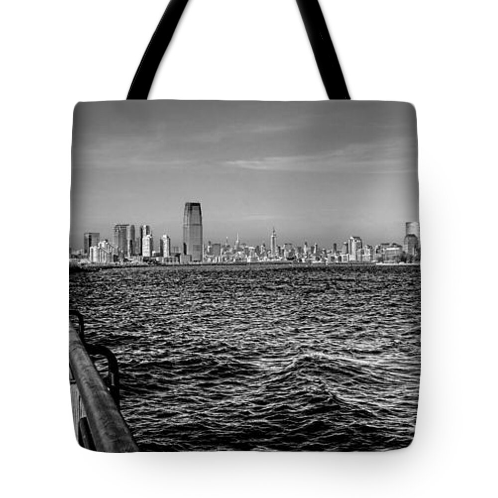 Manhattan Tote Bag featuring the photograph From New Jersey by Olivier Le Queinec