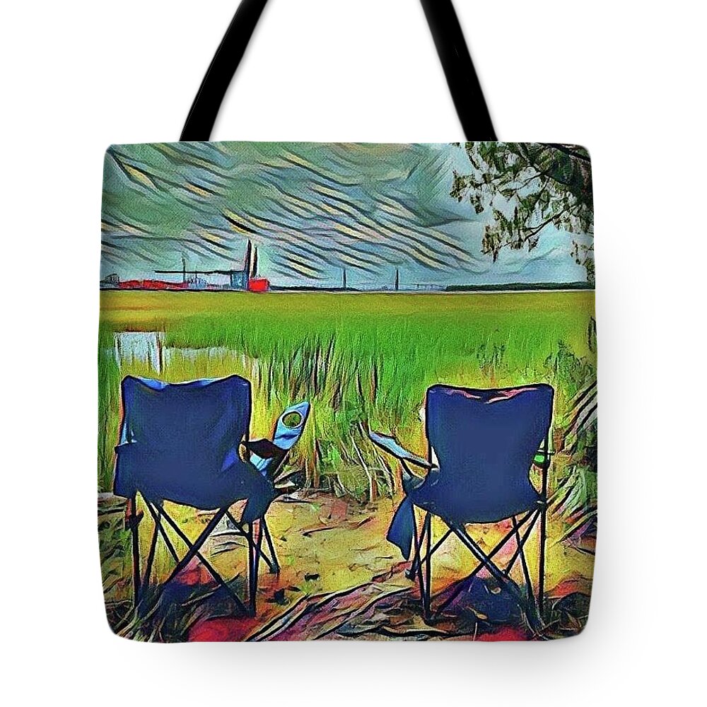 Overlook Tote Bag featuring the photograph Front Row Seat by Sherry Kuhlkin