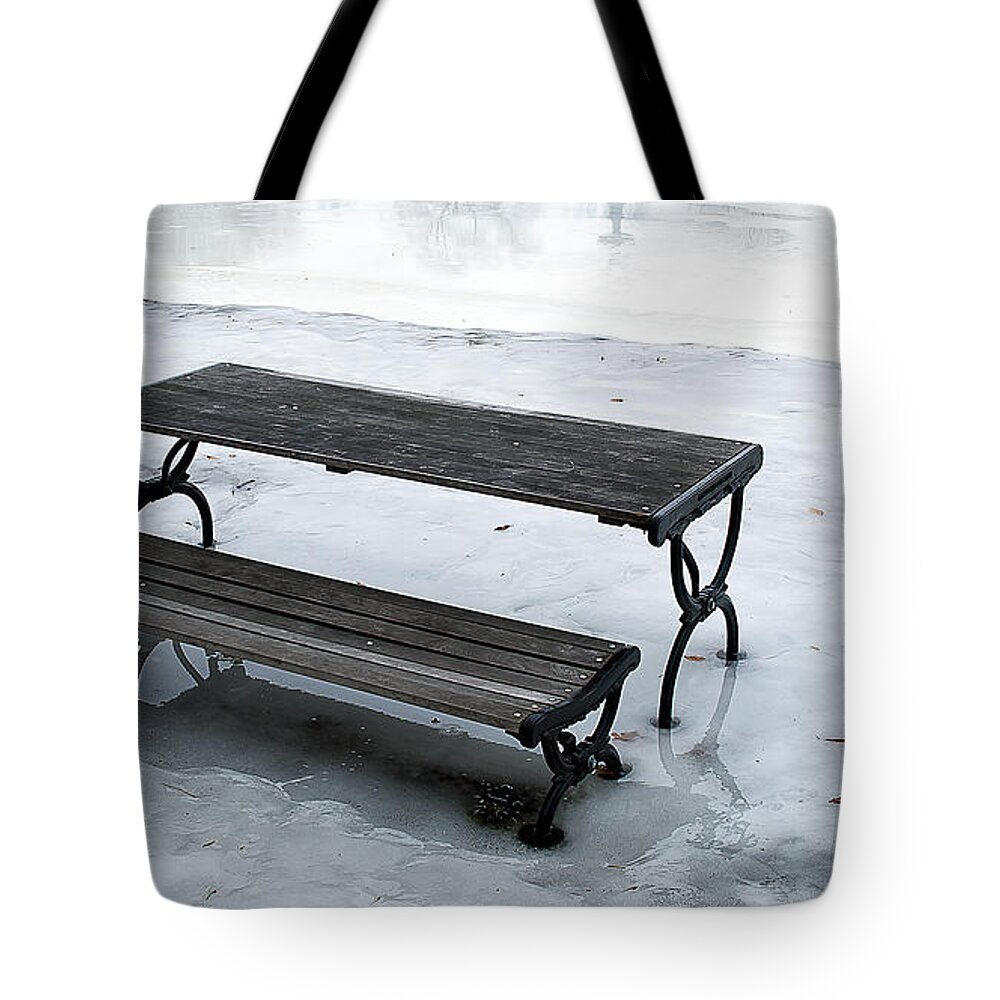 Newburyport Tote Bag featuring the photograph Frozen by Rick Mosher