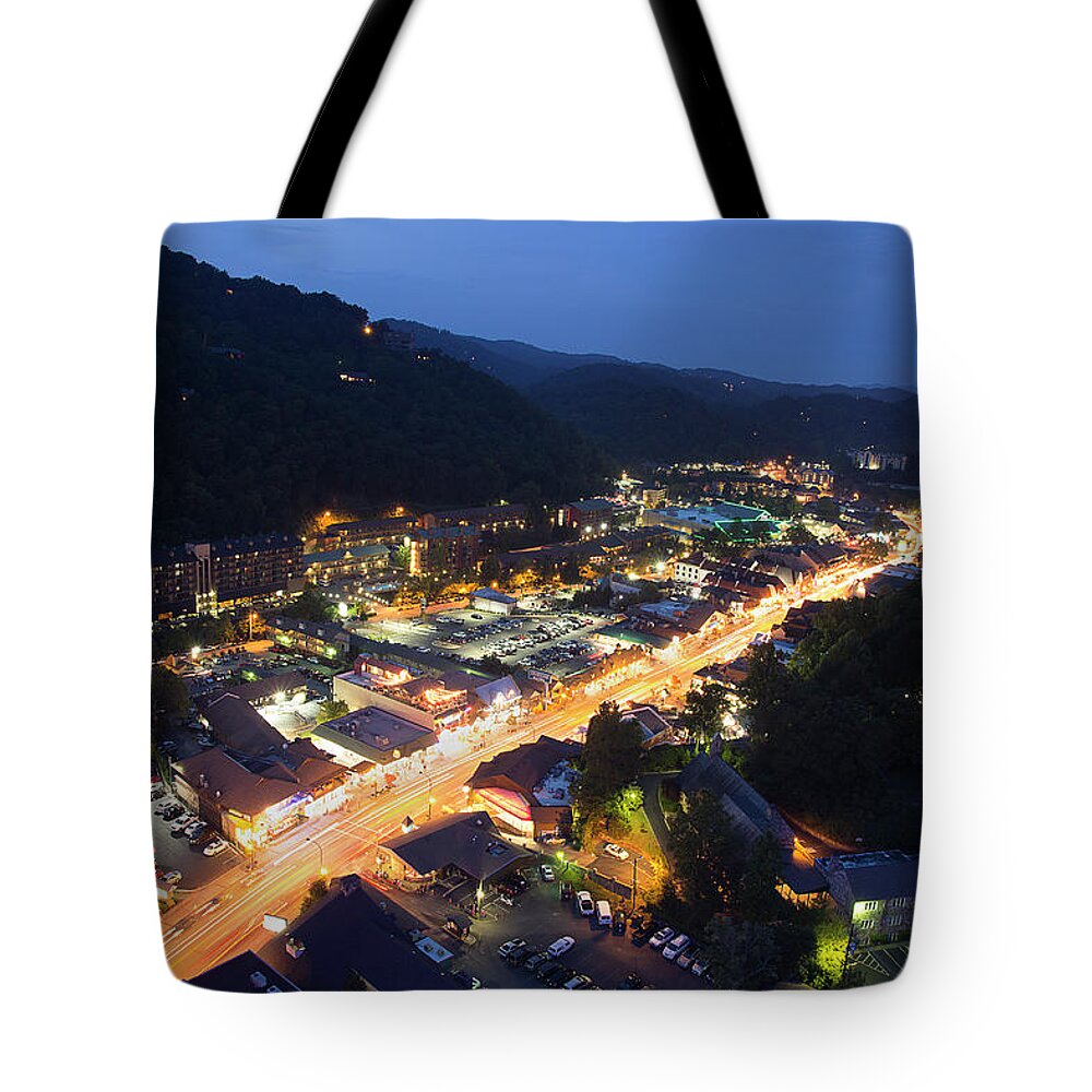 Gatlinburg Tennessee Tote Bag featuring the photograph Gatlinburg Tennessee Night Life by Mike Eingle