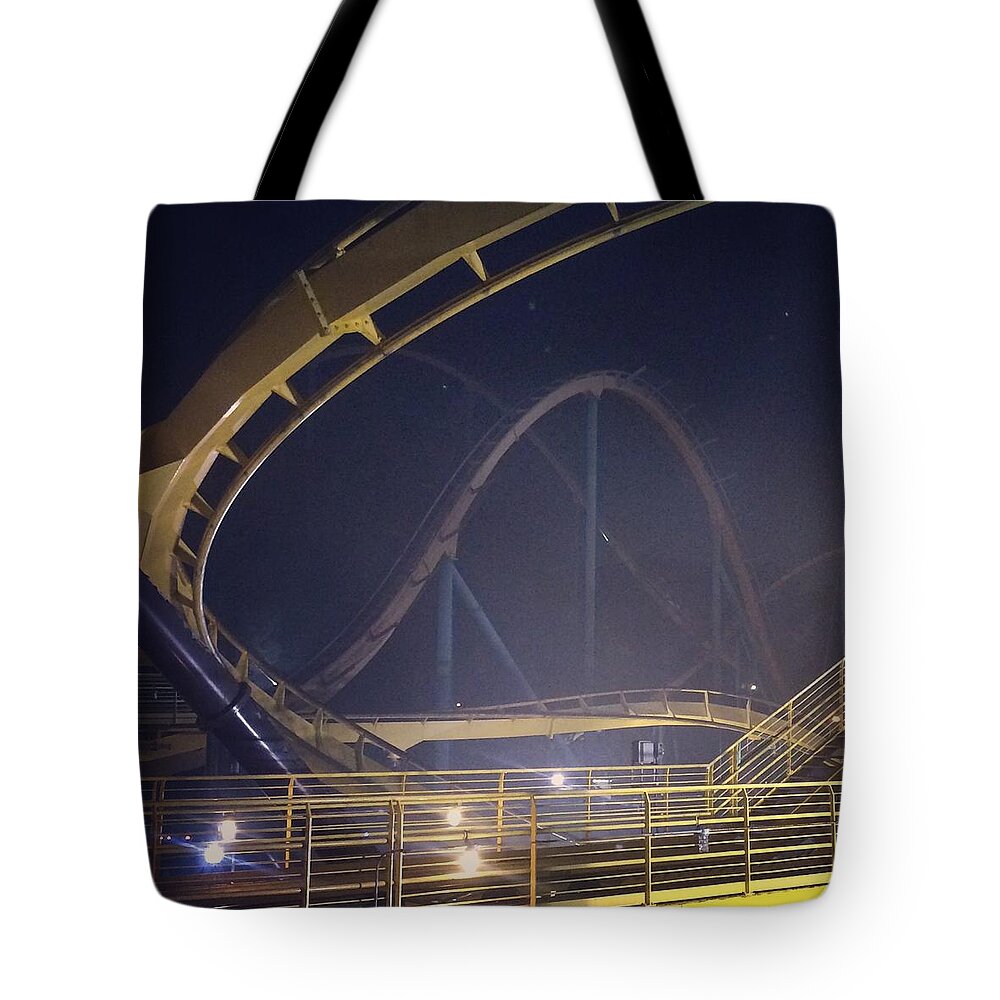 Six Flags Tote Bag featuring the photograph Georgia Scorcher by Haley Hester
