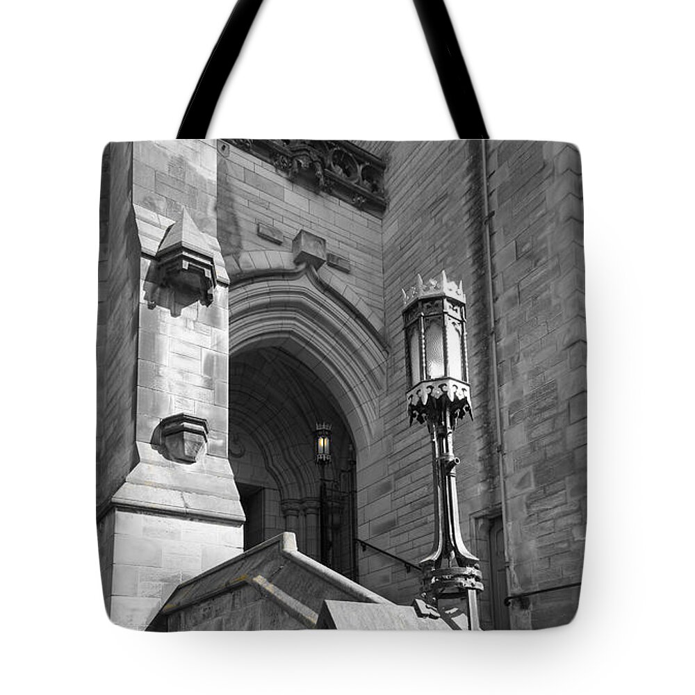 Lamppost Tote Bag featuring the photograph Glasgow University. Lamppost at entrance. by Elena Perelman