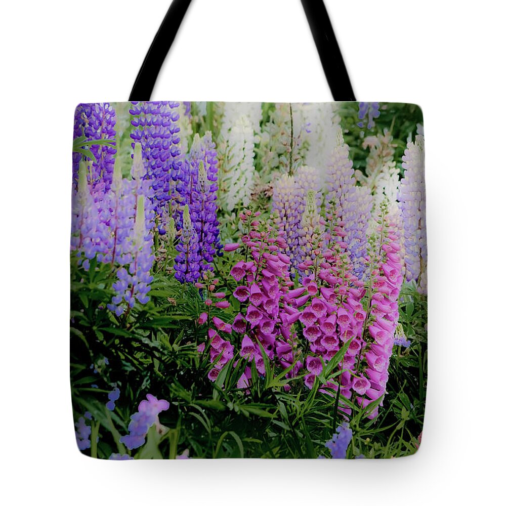 Flowers Tote Bag featuring the photograph Glorified by Jeff Cooper