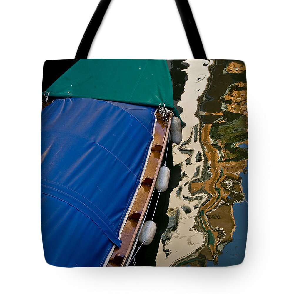 Gondola Tote Bag featuring the photograph Gondola Reflection by Harry Spitz