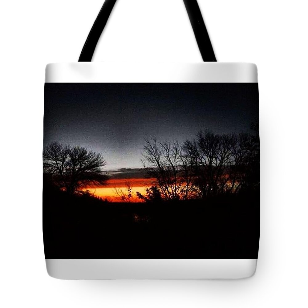 Shed Tote Bag featuring the photograph Fire And Ice by Mnwx Watcher