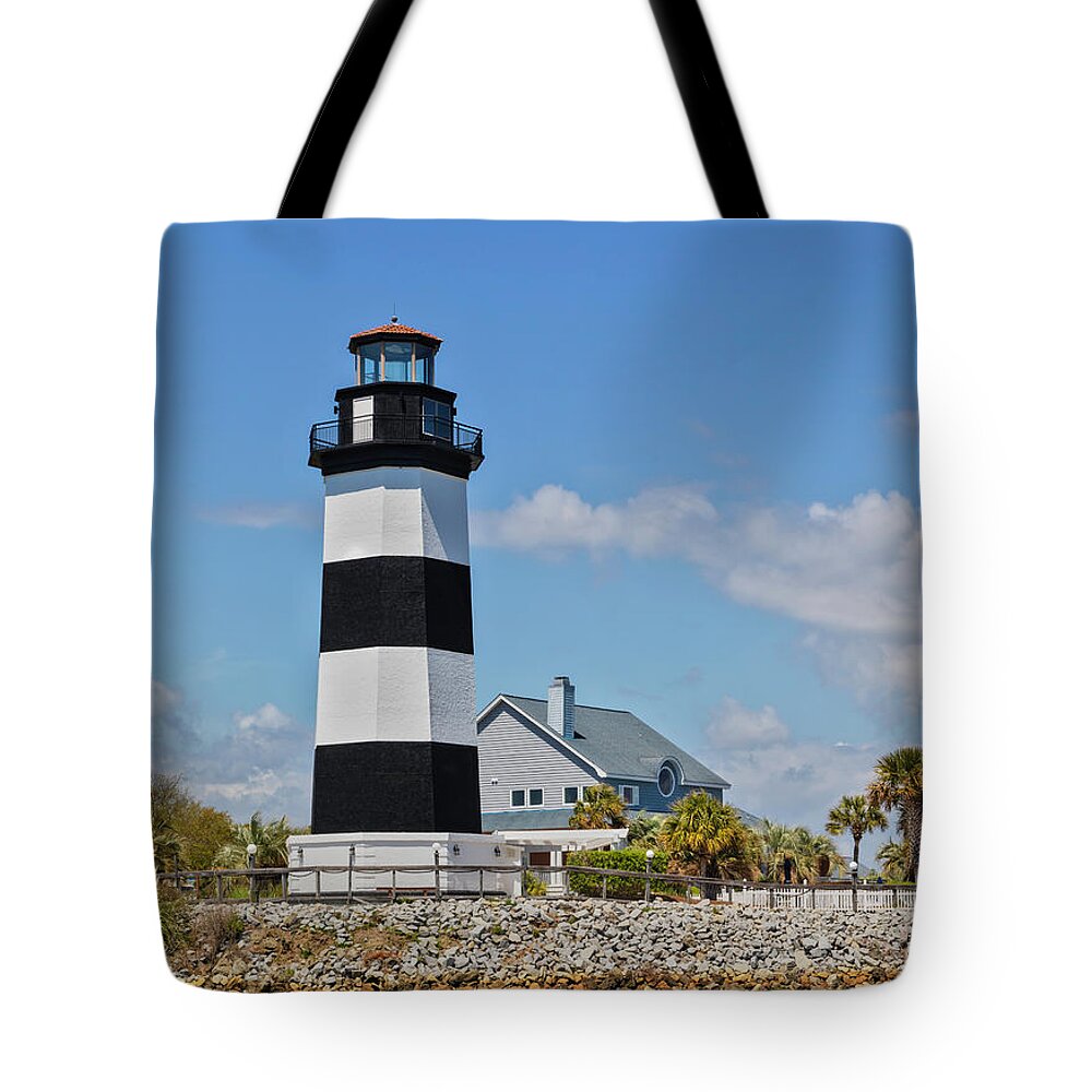 Lighthouse Tote Bag featuring the photograph Governor's Lighthouse by Lorraine Baum